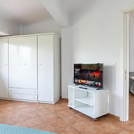The Olympus Garden Beach House Litochoro Exterior photo
